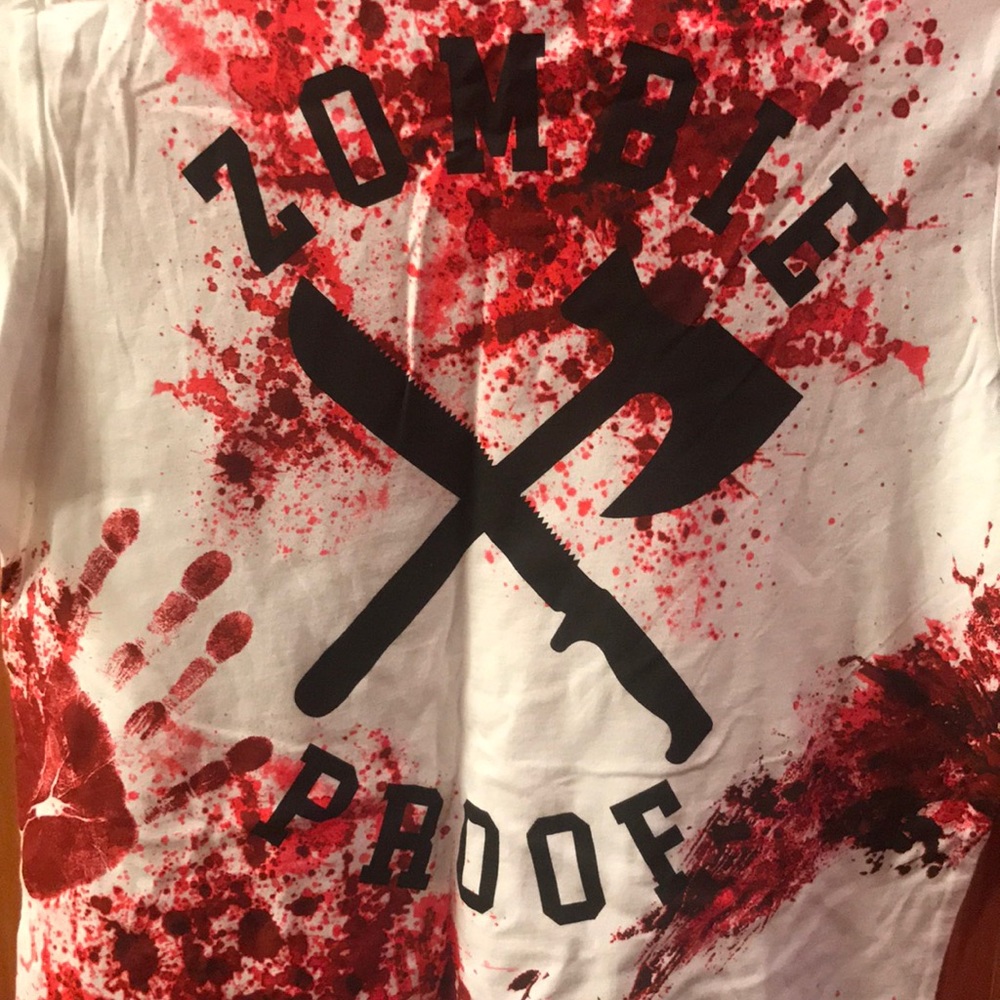Zombie proof tee - Picture 4 of 4